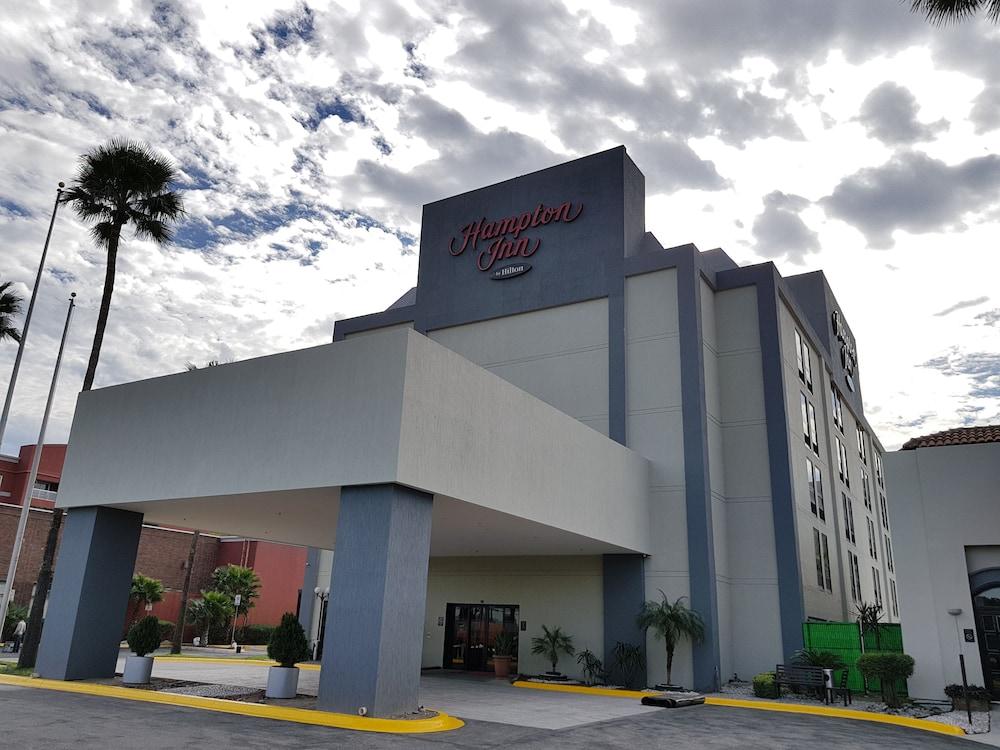 Hampton Inn Monterrey-Airport Apodaca Exterior photo
