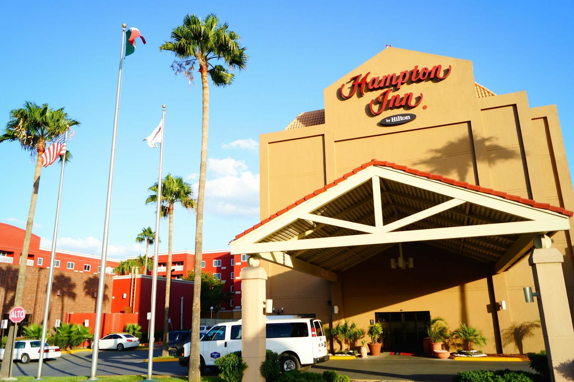 Hampton Inn Monterrey-Airport Apodaca Exterior photo